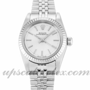 Damas Rolex Lady Oyster Perpetual 76094 Caja de 26 mm Movimiento automático Esfera plateada